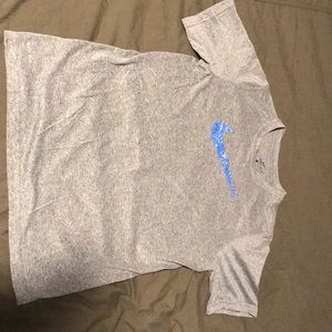Boys Nike Dri-Fit short sleeve. Size youth XL